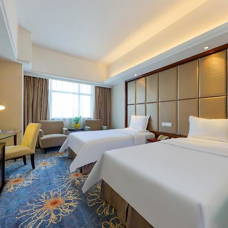 Zhengzhou Yuehai Hotel Экстерьер фото
